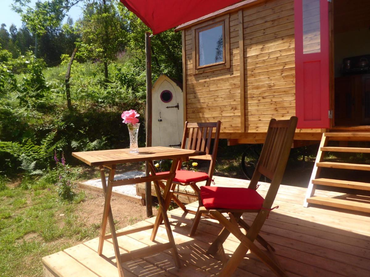 Rosa The Cosy Cabin - Gypsy Wagon - Shepherds Hut, River Views Off-Grid Eco Living 페드로강 그란지 외부 사진